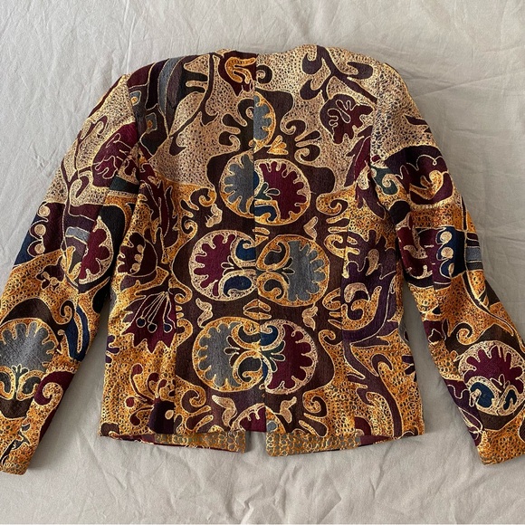 Exclusive Handmade Jacket - Picture 5 of 7